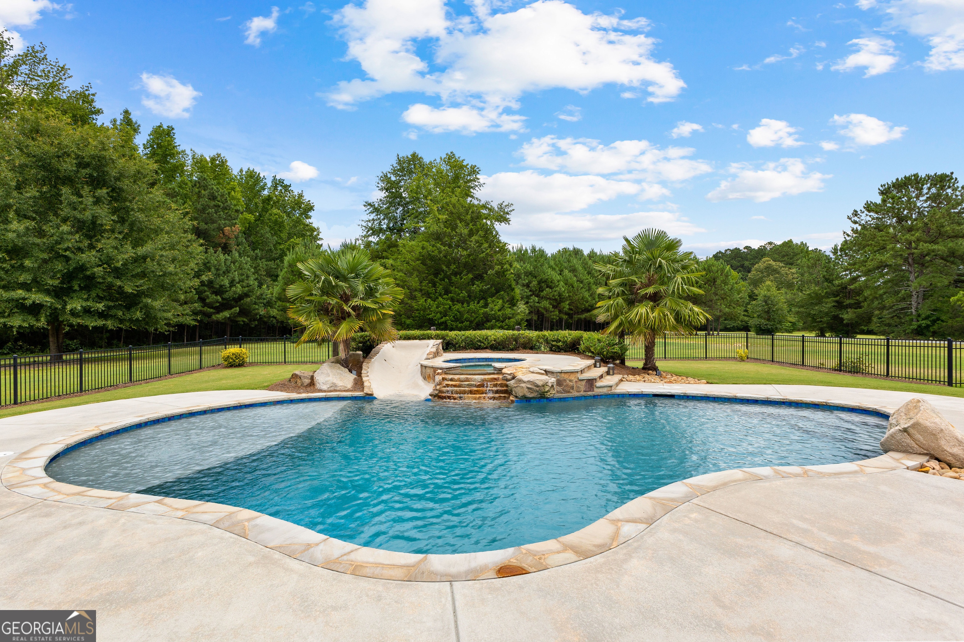 Brooks, Georgia 30205, United States, 6 Bedrooms Bedrooms, ,5 BathroomsBathrooms,Residential,Active,174800