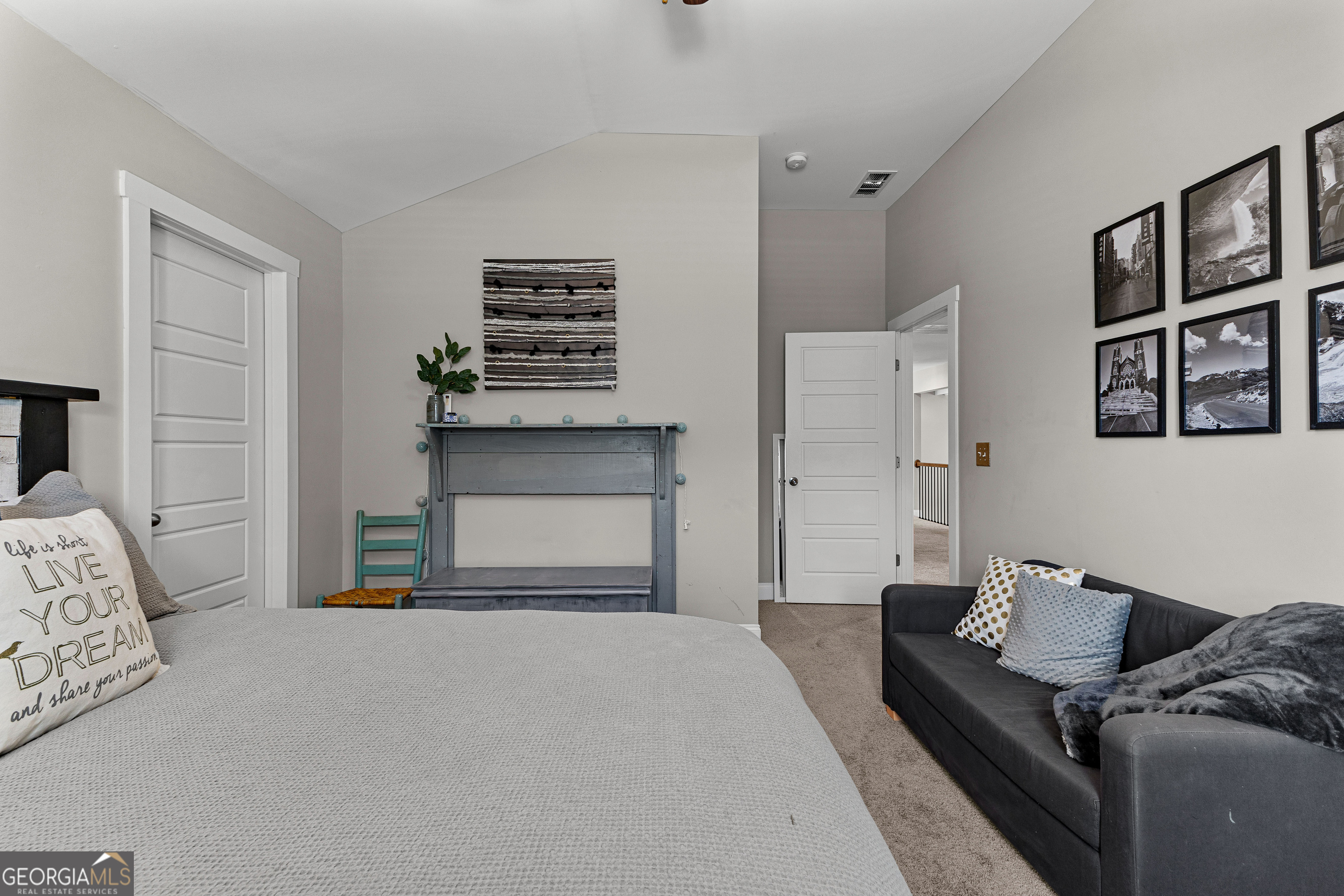 Brooks, Georgia 30205, United States, 6 Bedrooms Bedrooms, ,5 BathroomsBathrooms,Residential,Active,174800