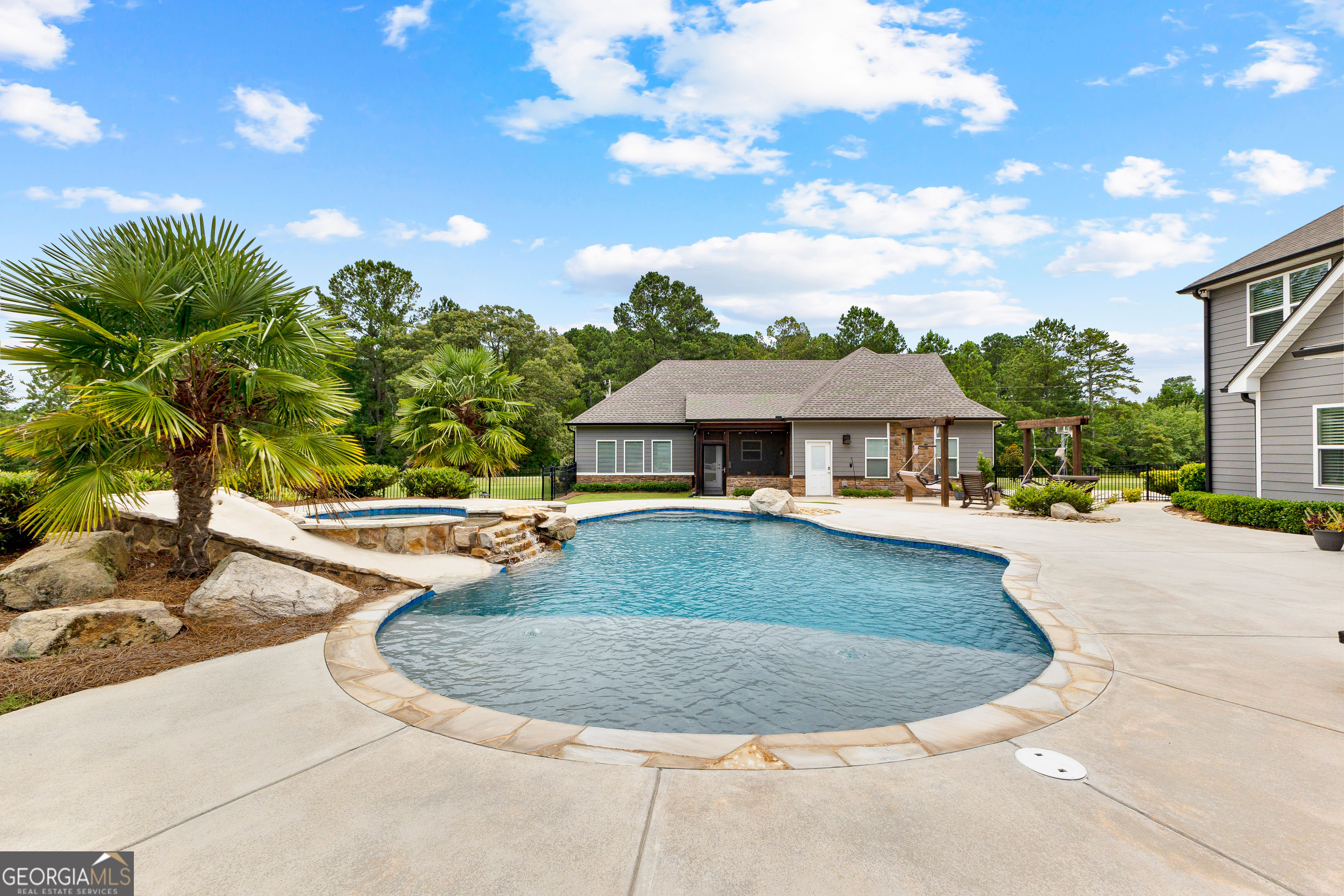 Brooks, Georgia 30205, United States, 6 Bedrooms Bedrooms, ,5 BathroomsBathrooms,Residential,Active,174800