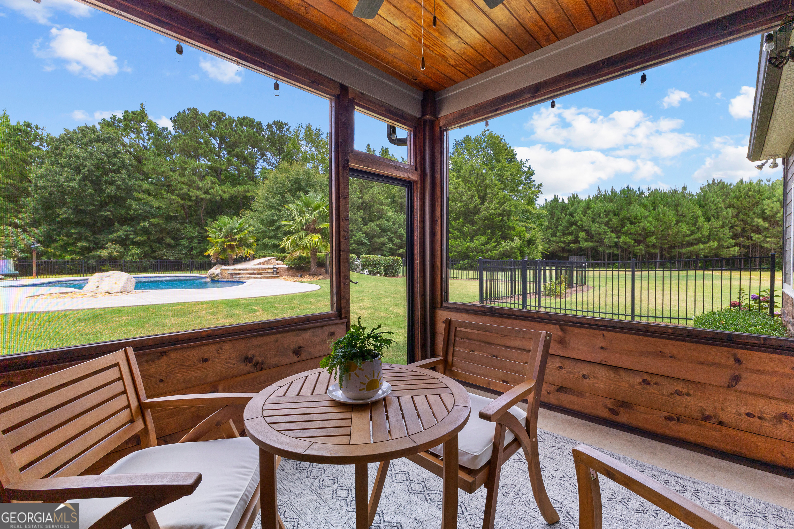 Brooks, Georgia 30205, United States, 6 Bedrooms Bedrooms, ,5 BathroomsBathrooms,Residential,Active,174800