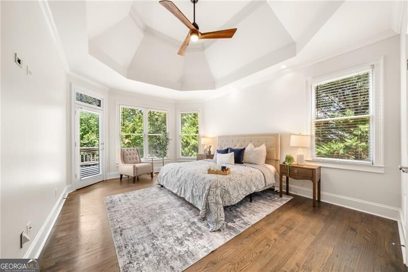 8805 Saddle Trail