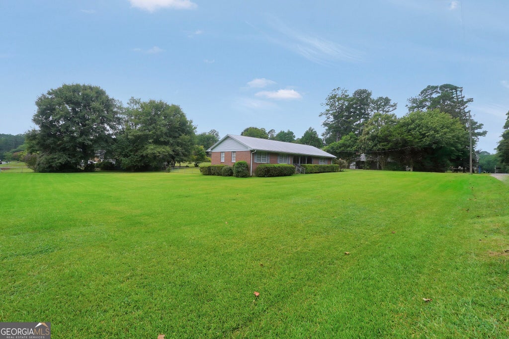 Photo of 540 Freeman Street, Jackson, GA 30233 (MLS # 10837604)