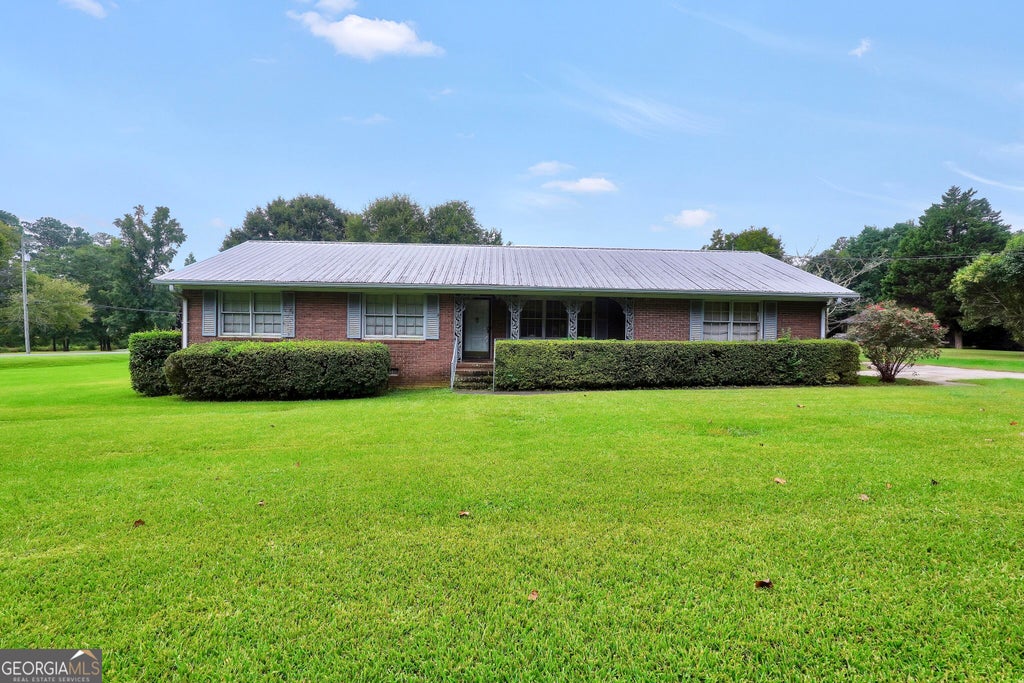 Photo of 540 Freeman Street, Jackson, GA 30233 (MLS # 10837604)