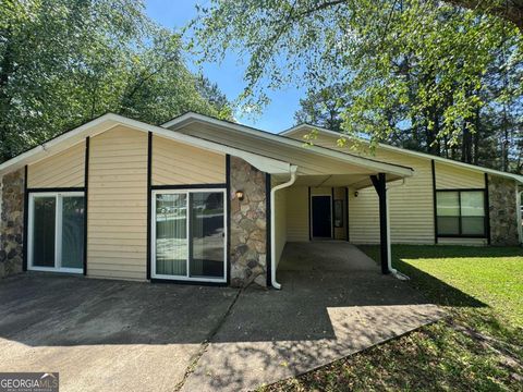 120 Squirrel WAY Atlanta GA 30349