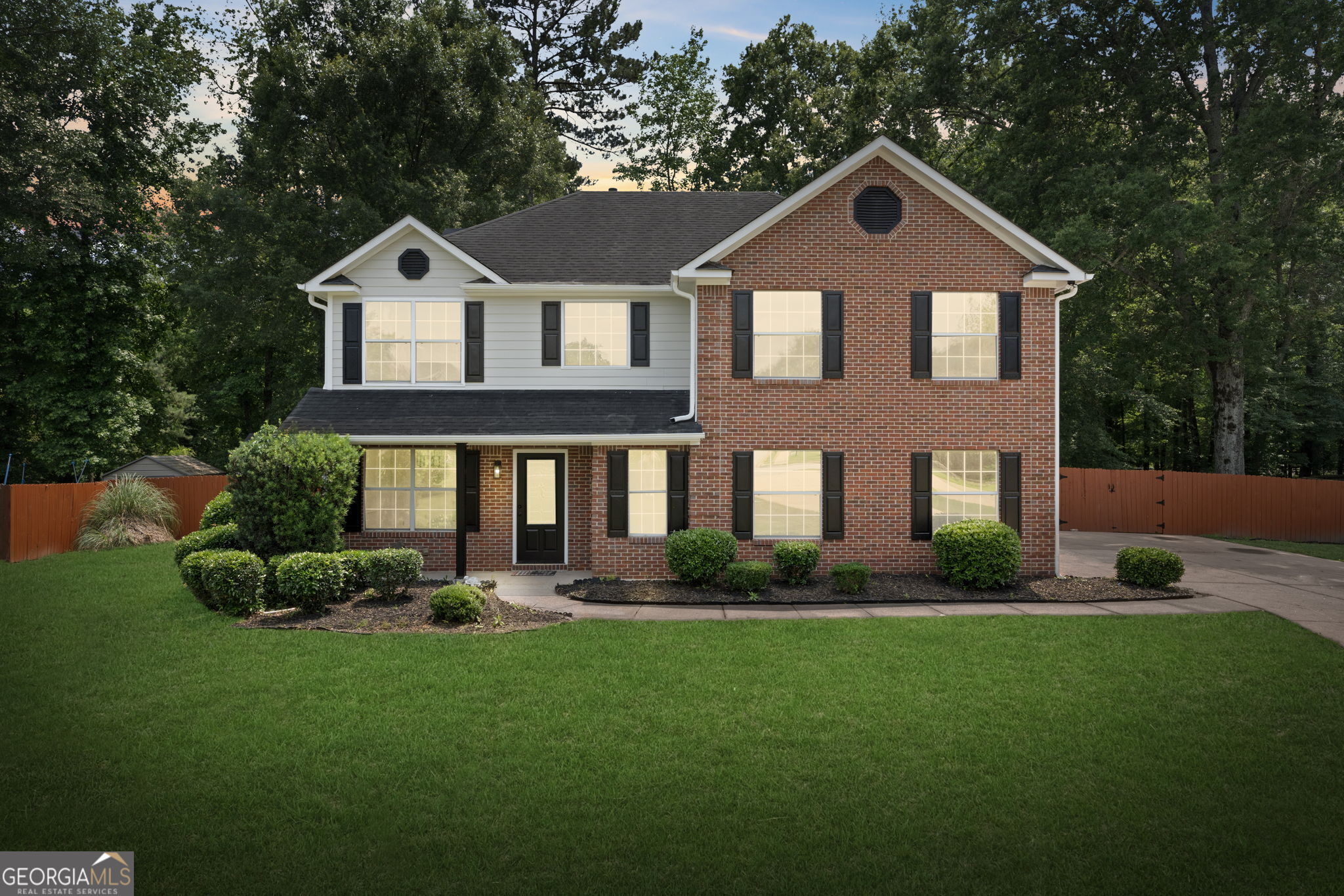 5399 Emily CIR
