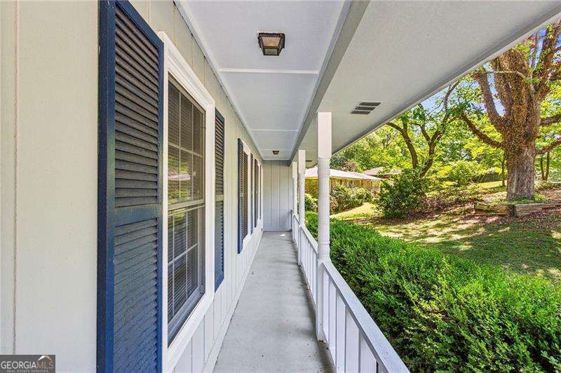 4208 Honeysuckle DR SE