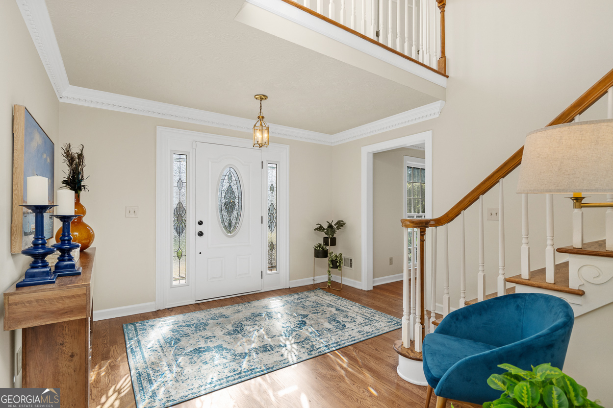 160 Amsterdam DR SW