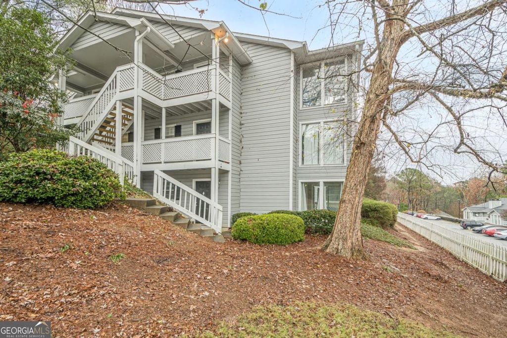 Photo of 1106 Natchez Trace, Atlanta, GA 30350 (MLS # 10676138)
