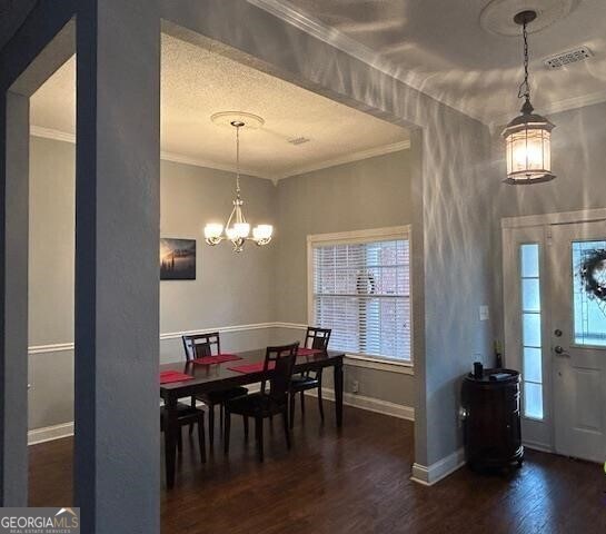 310 Woods Edge WAY