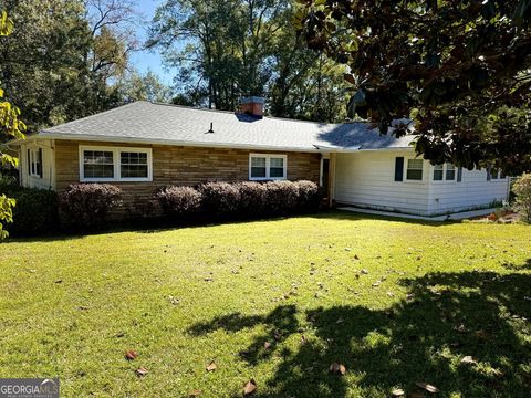 Photo of 706 Hillcrest Avenue, Perry, GA 31069 (MLS # 10631968)