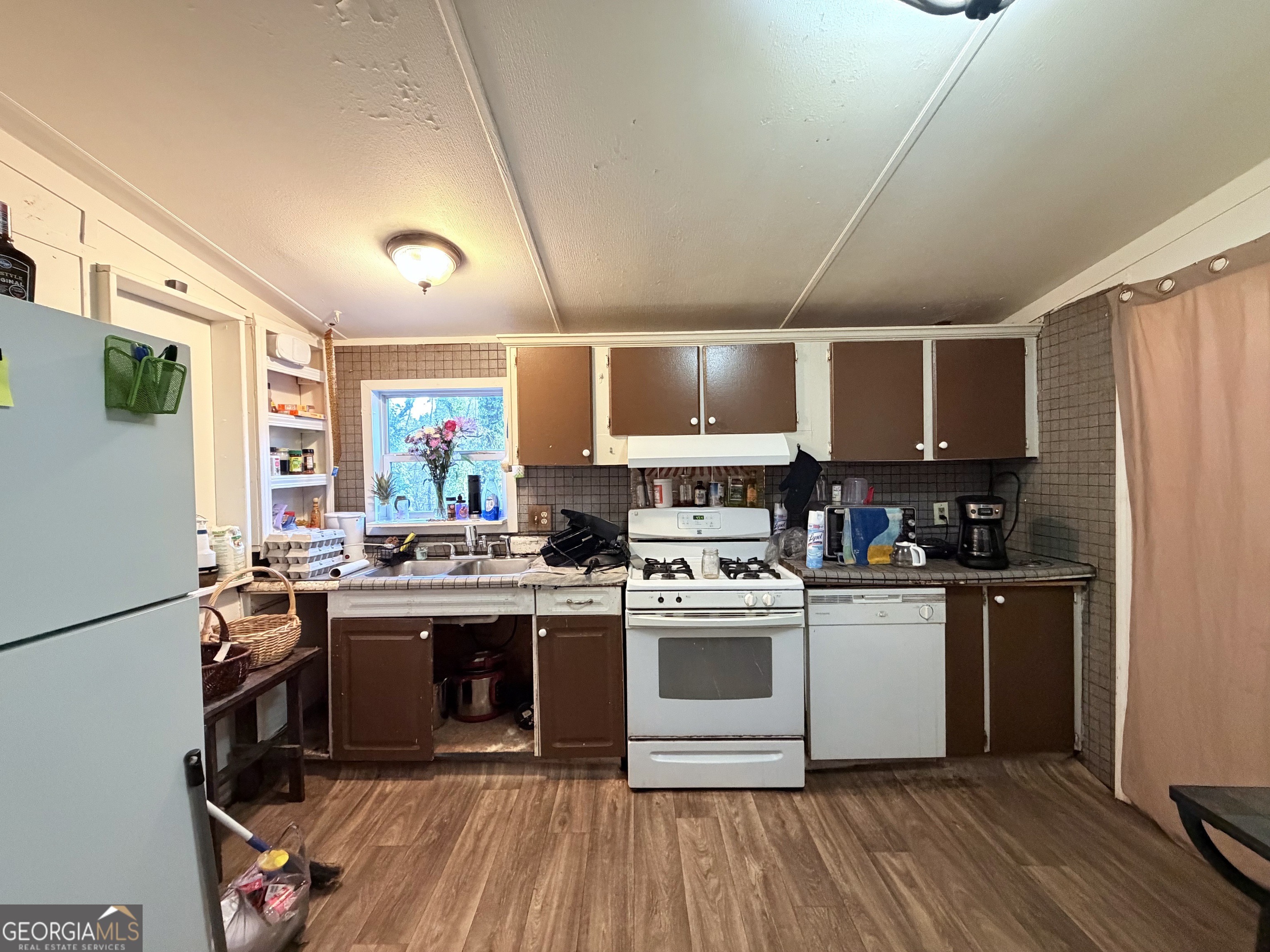 2725761578 Homes for Sale