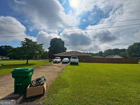 114 Van DR Kathleen GA 31047