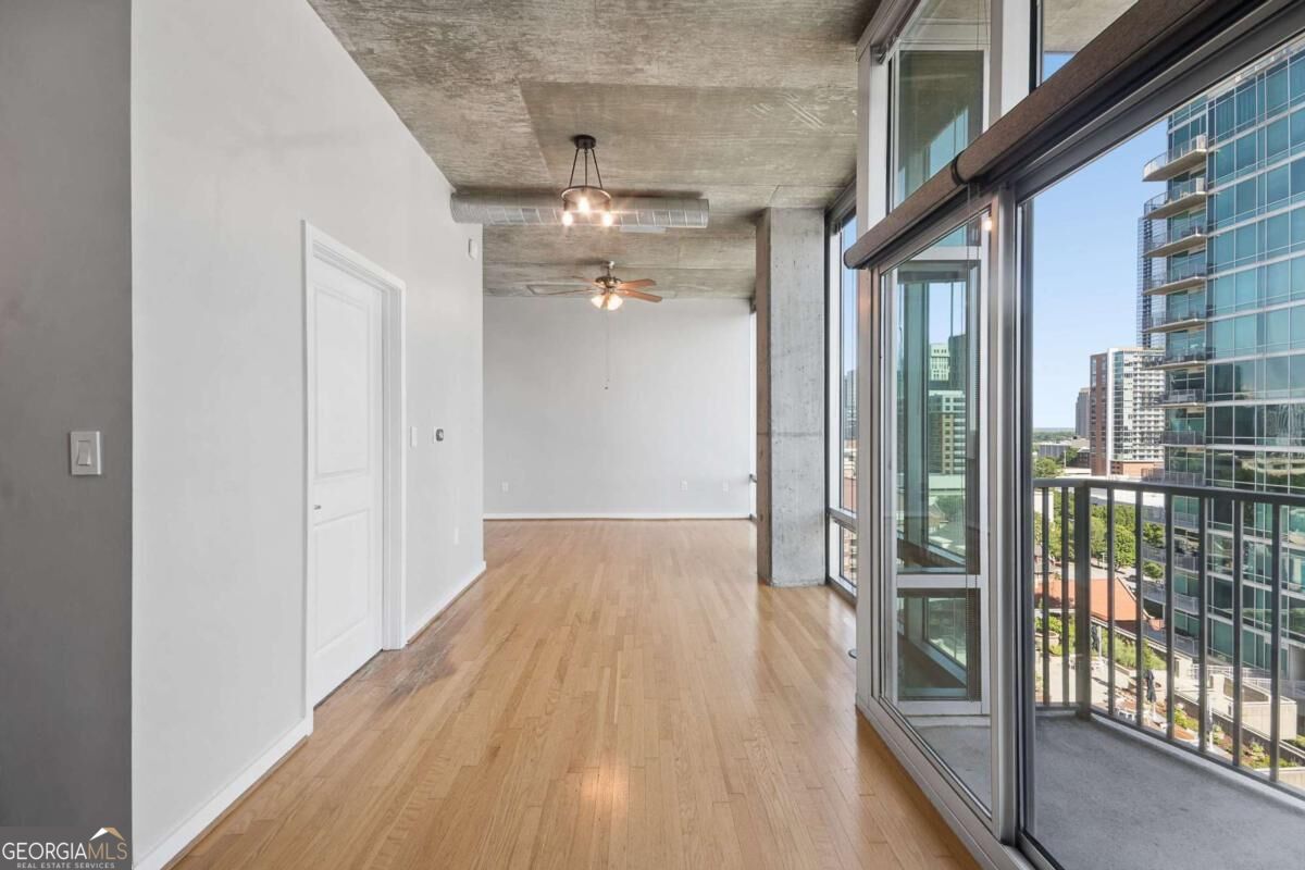 923 Peachtree ST NE 1332