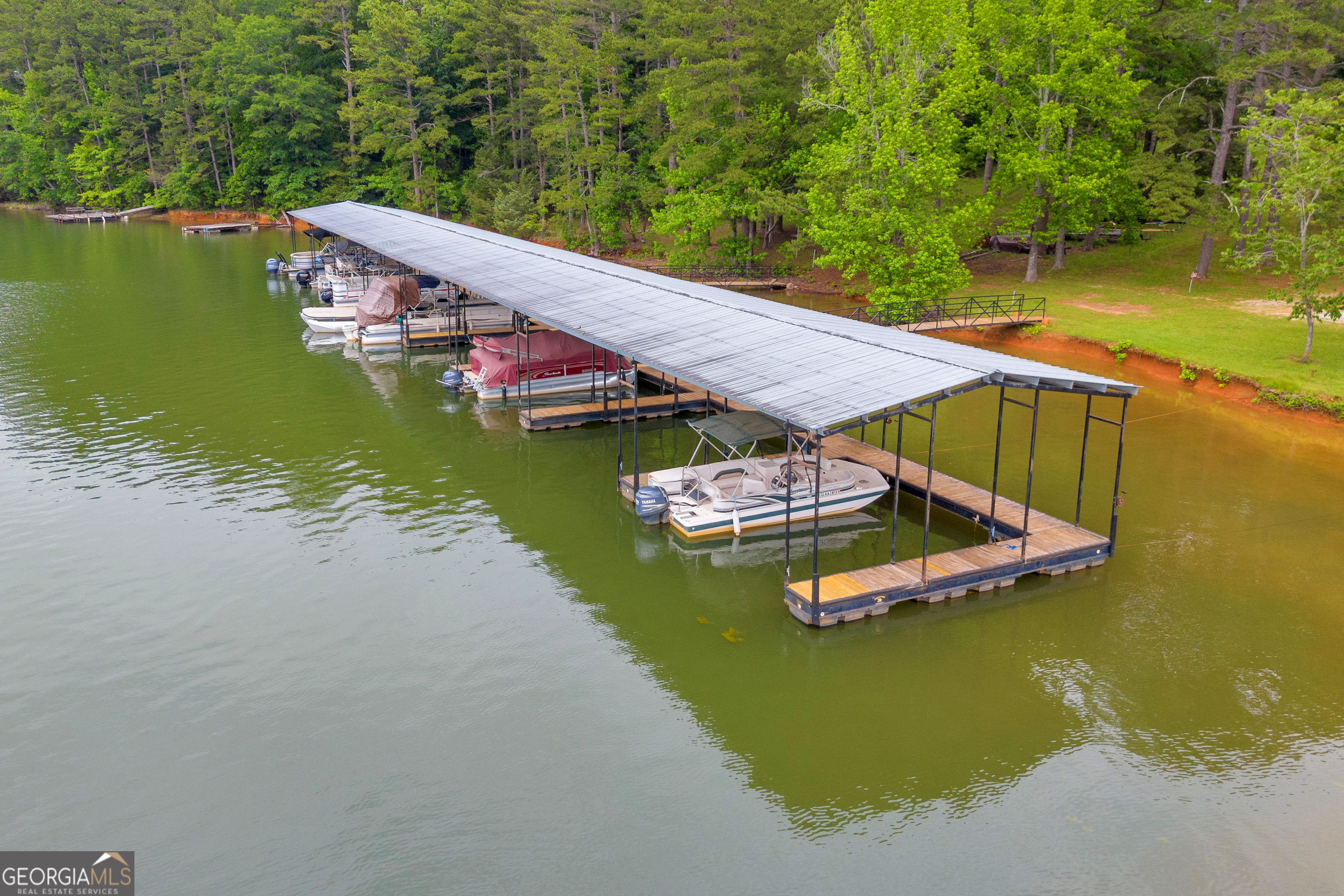 455 Lake View DR