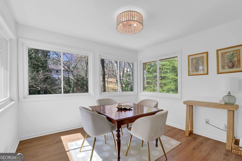 Photo of 889 Fawn Way, Marietta, GA 30068 (MLS # 10665010)