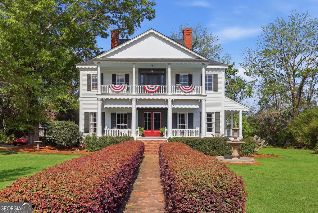 Photo of 8075 Lakeview Road, Statesboro, GA 30461 (MLS # 10726065)