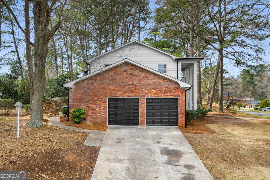 Photo of 4353 Langdon Drive, Decatur, GA 30035 (MLS # 10703137)