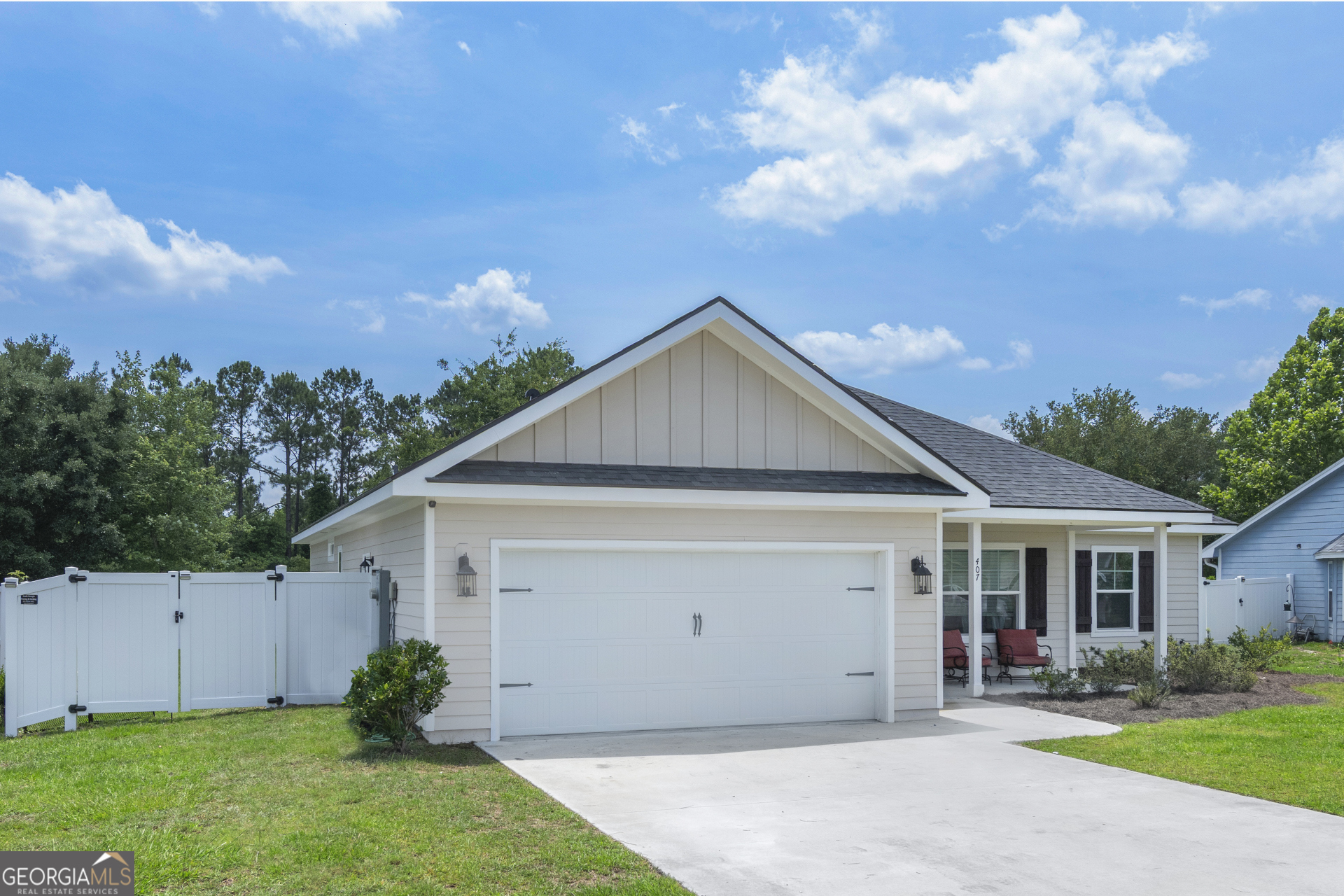 407 Victorias CIR