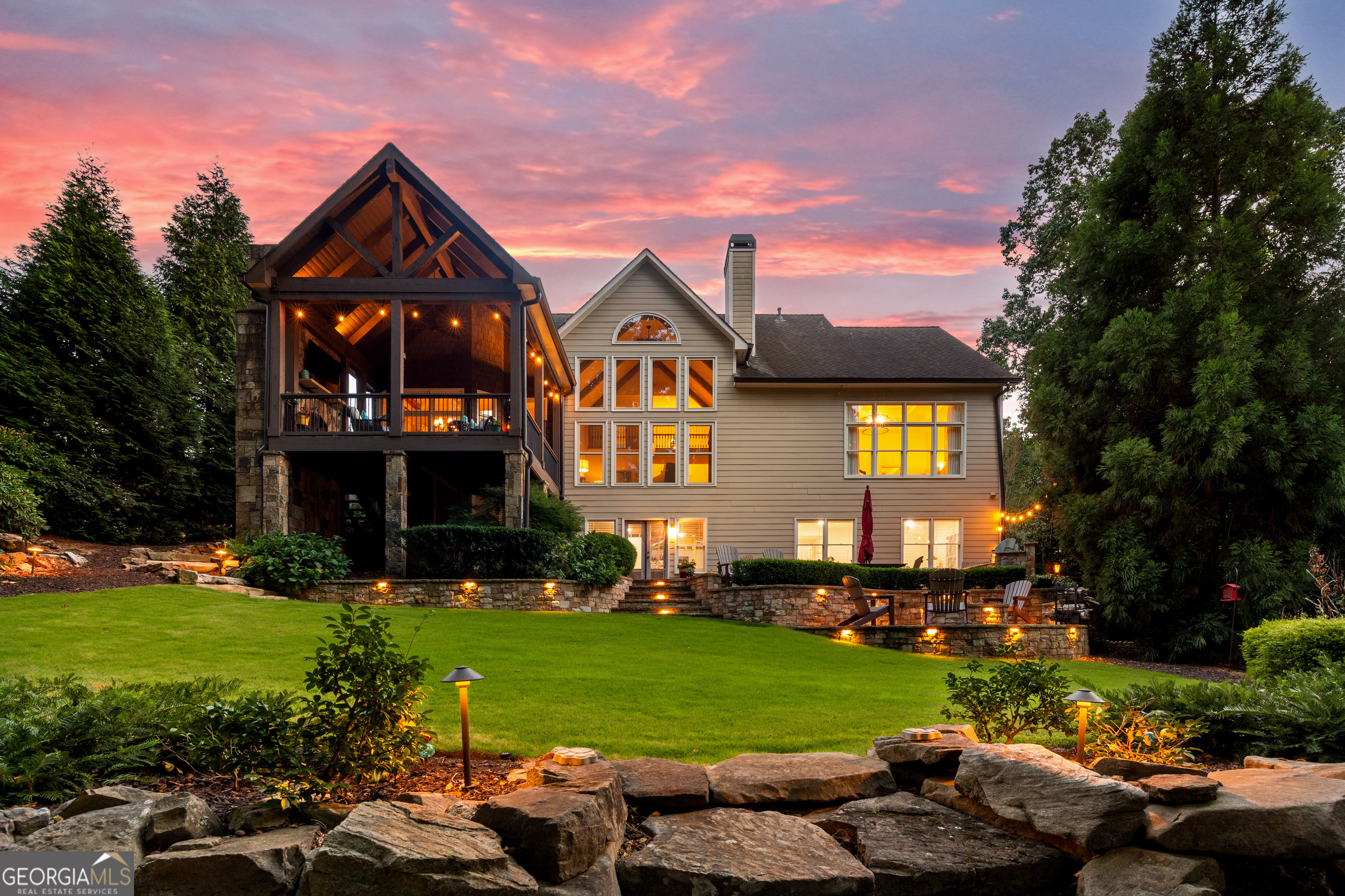 1553 Valley Reserve CT NW