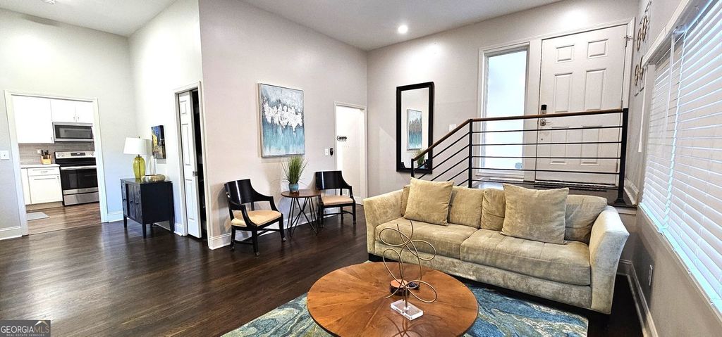 Photo of 2511 Susan Lane SW, Atlanta, GA 30331 (MLS # 10664605)