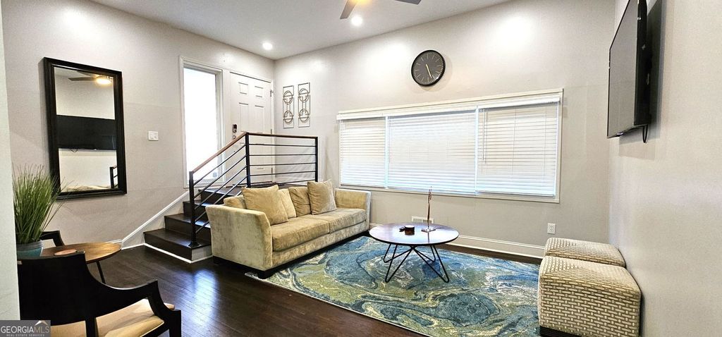 Photo of 2511 Susan Lane SW, Atlanta, GA 30331 (MLS # 10664605)