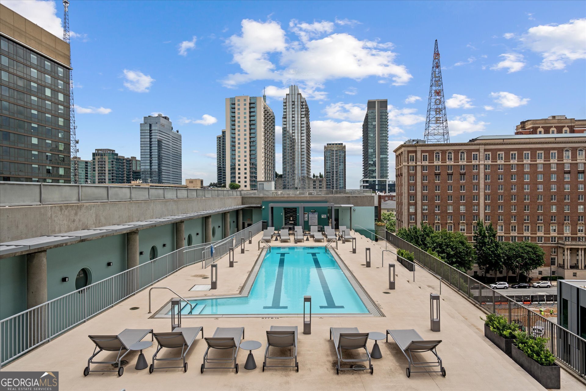 845 Spring ST NW PH 5