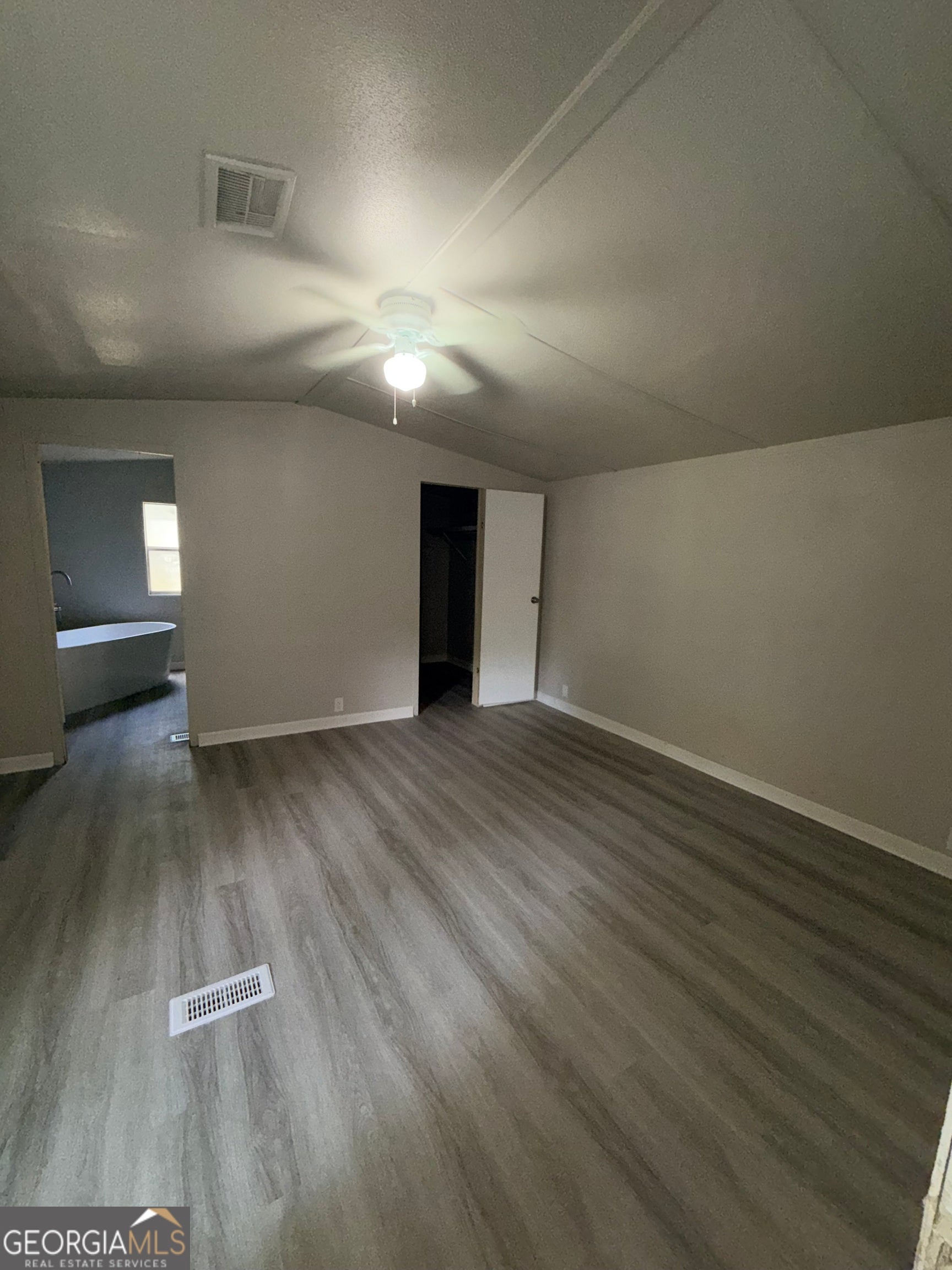 2390 Fairburn RD LOT 216