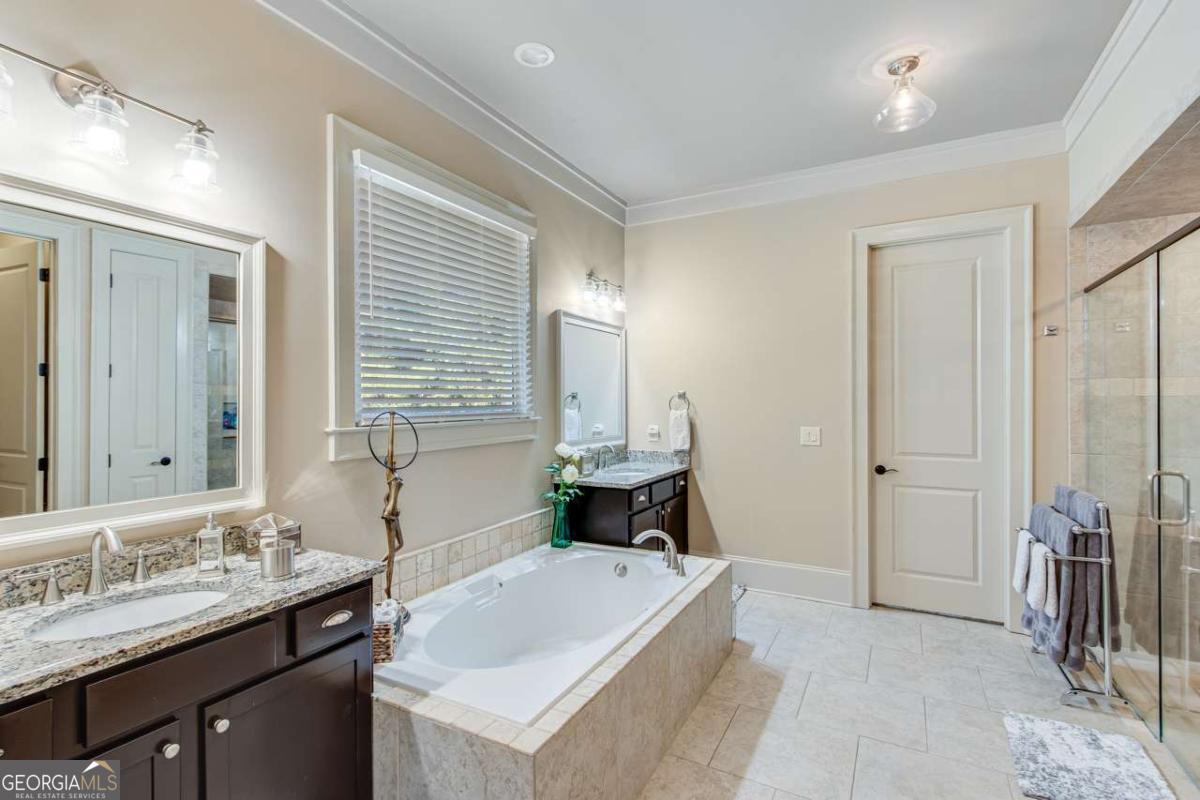 The Georgia Club - Residential