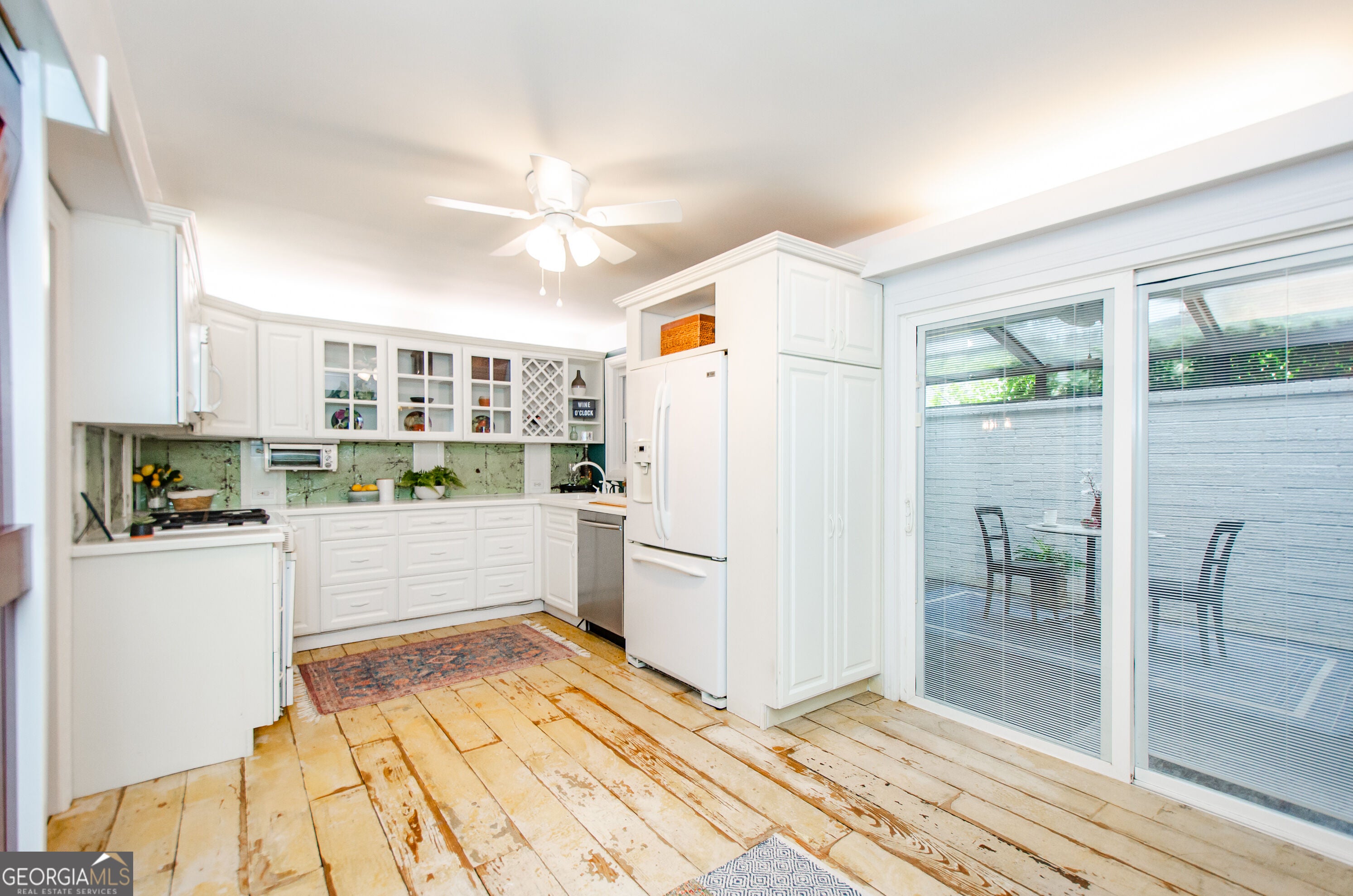 5400 Roswell RD D4