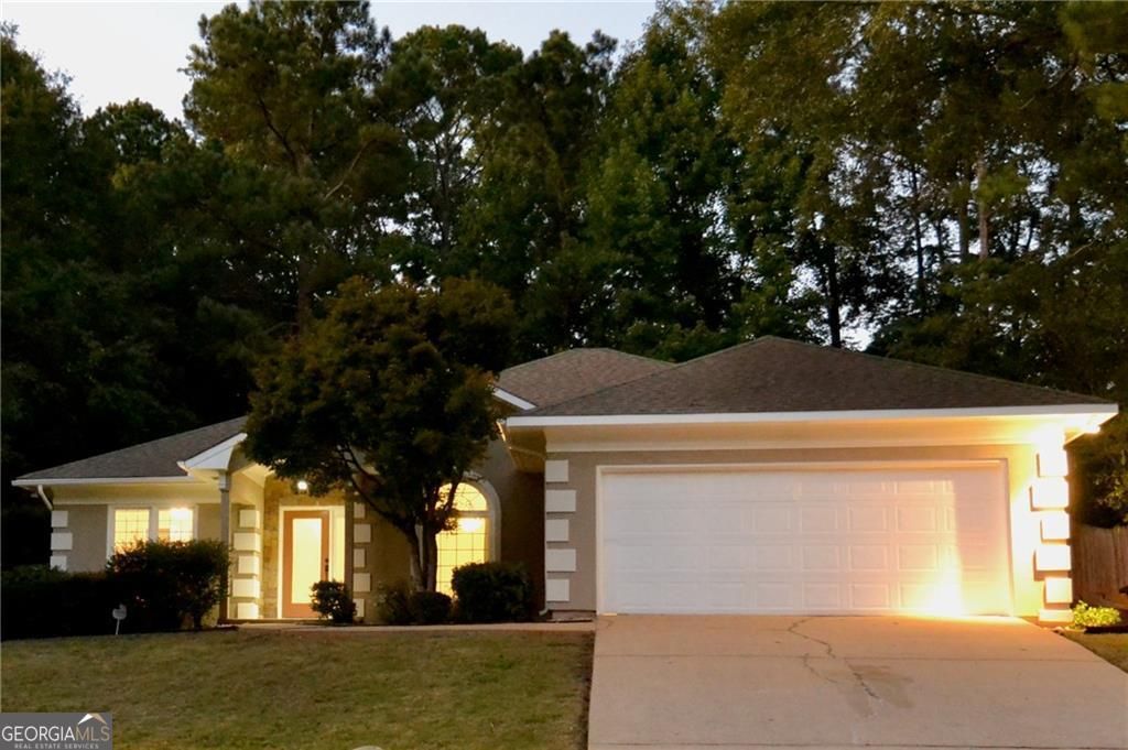 Photo of 911 Oakwood Drive, Columbus, GA 31904 (MLS # 10799150)