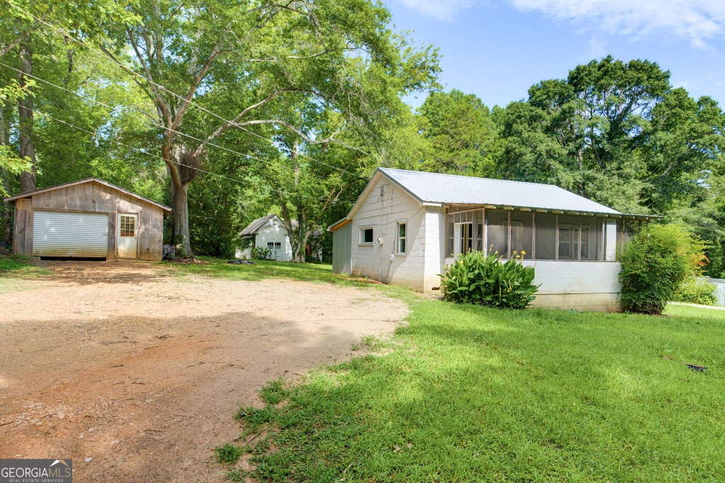Photo of 532 Cedartown Avenue, Tallapoosa, GA 30176 (MLS # 10808489)
