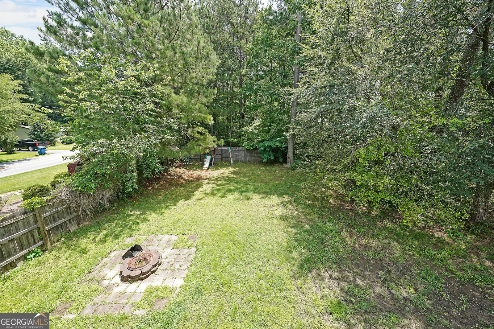 443 Brooks RD
