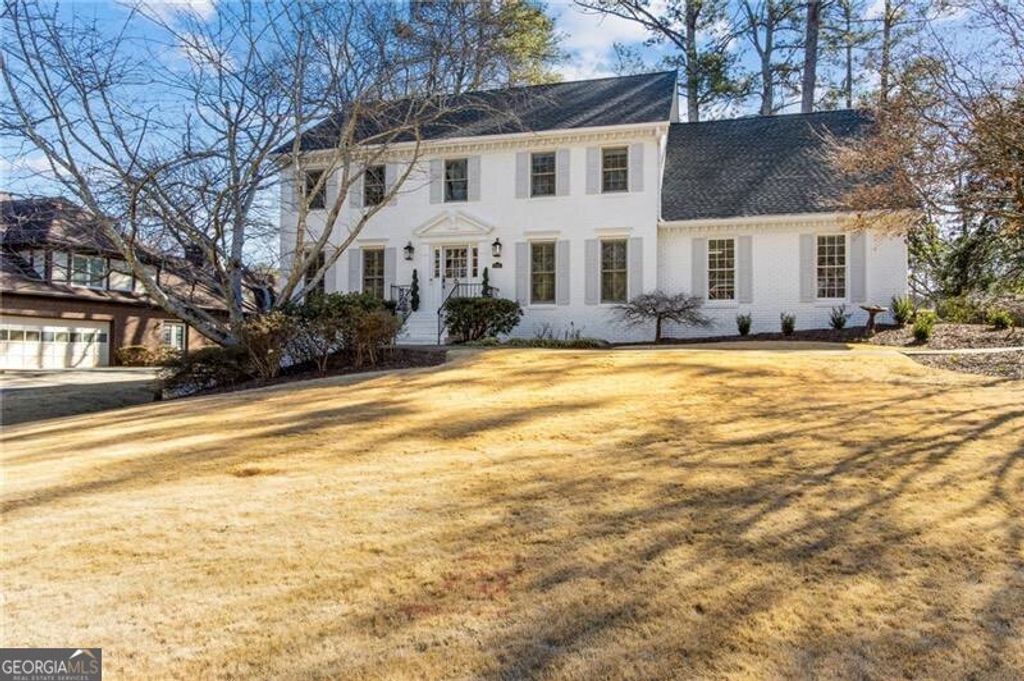 Photo of 2345 Kimbrough Court, Sandy Springs, GA 30350 (MLS # 10678441)