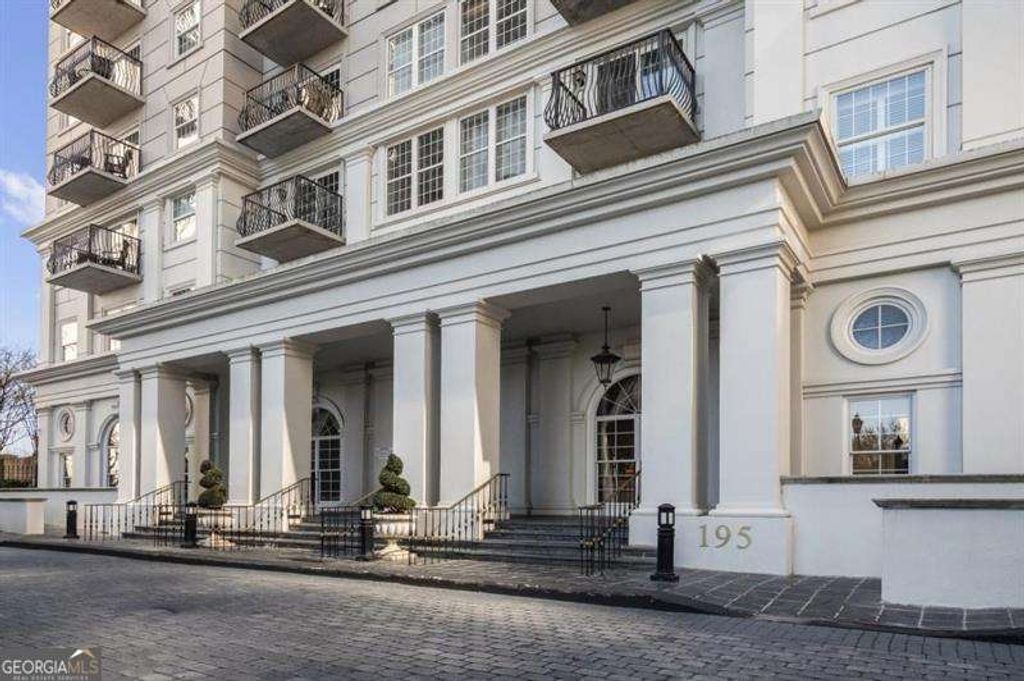 Photo of 195 14th Street NE #404, Atlanta, GA 30309 (MLS # 10696903)