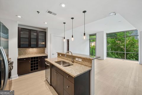 Photo of 905 Juniper Street NE #316, Atlanta, GA 30309 (MLS # 10760970)