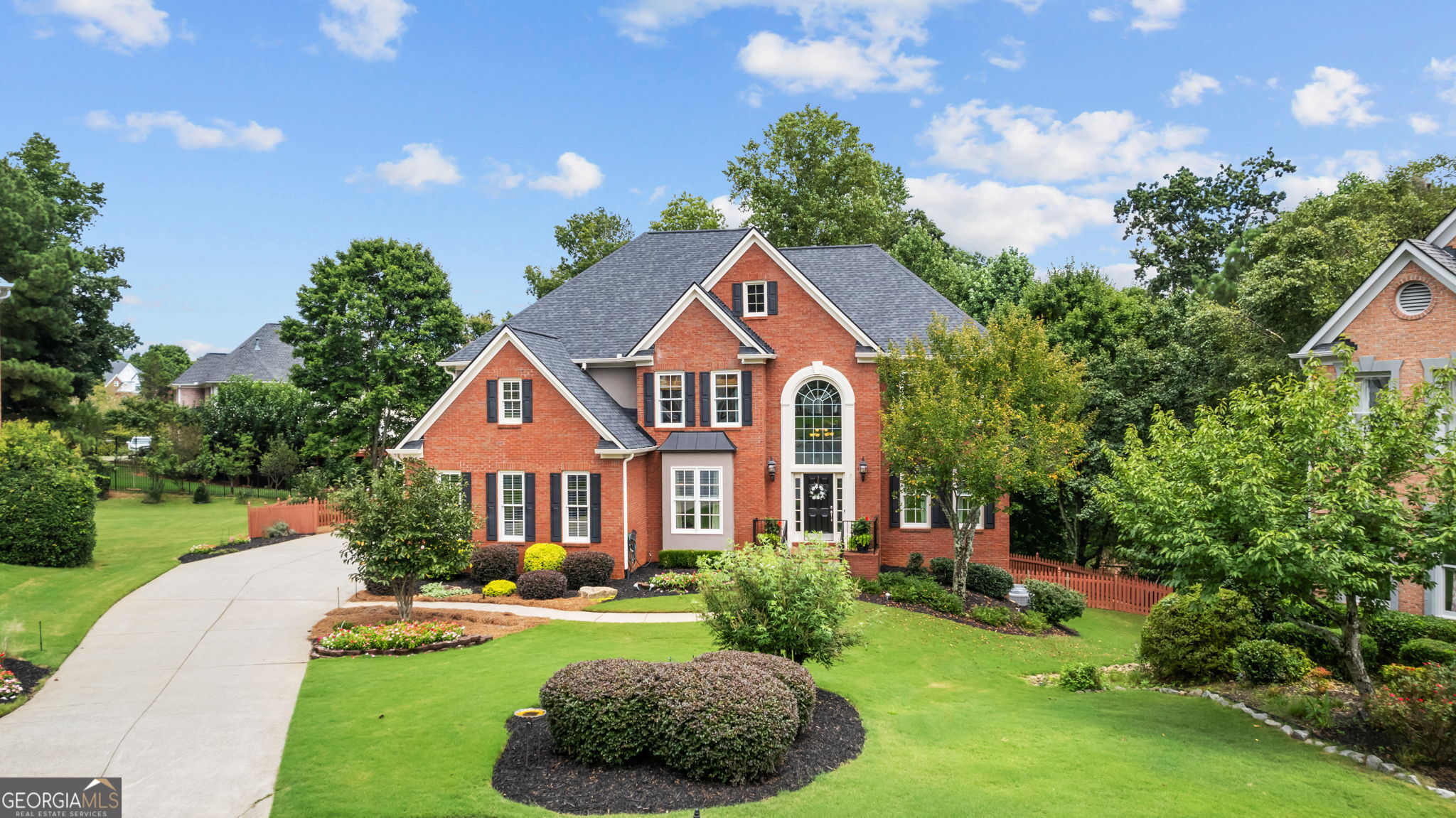 165 Fallen Leaf CT