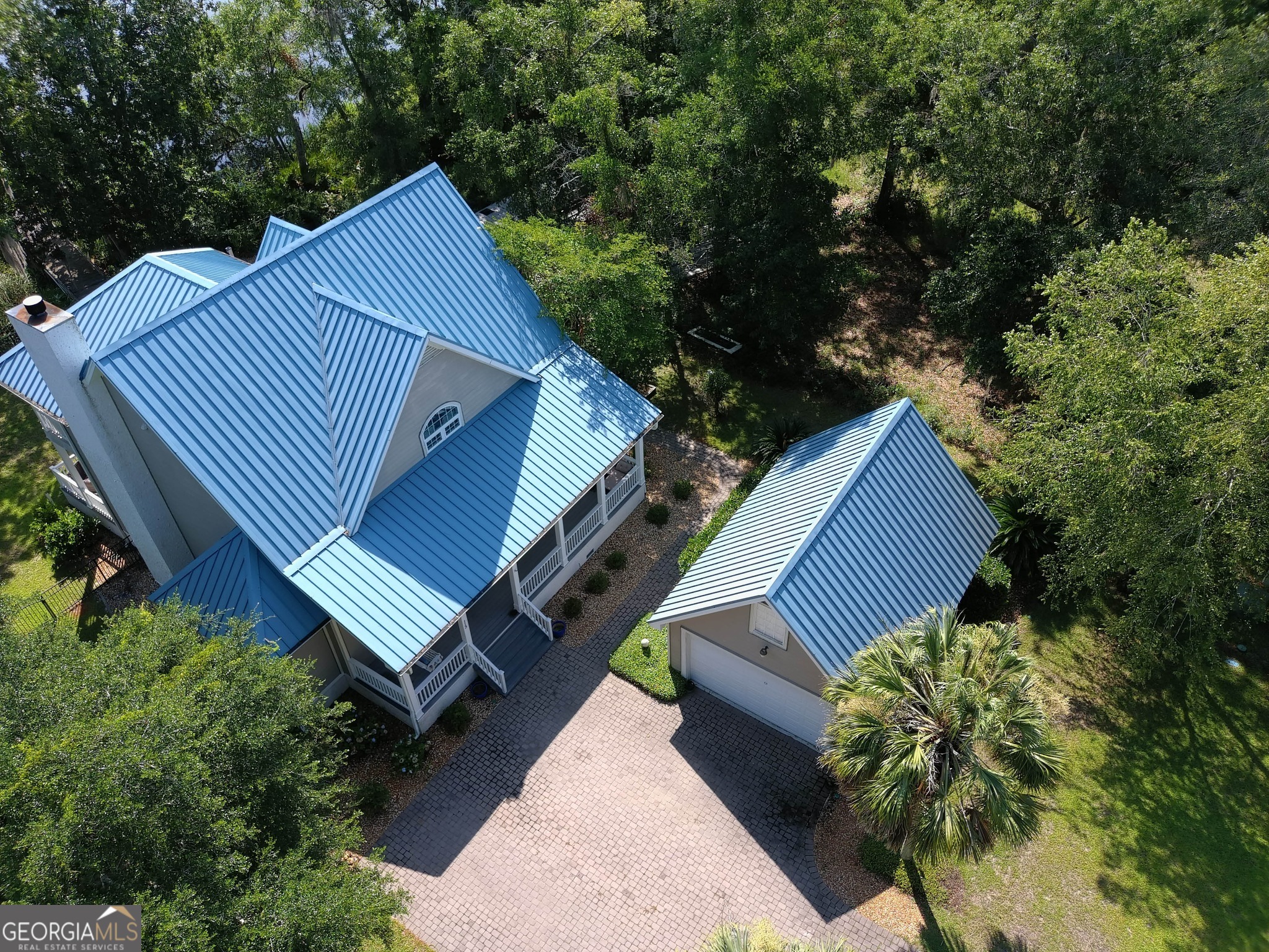 113 River Walk DR