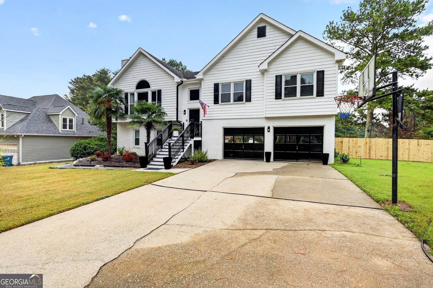 222 Gates Mill DR