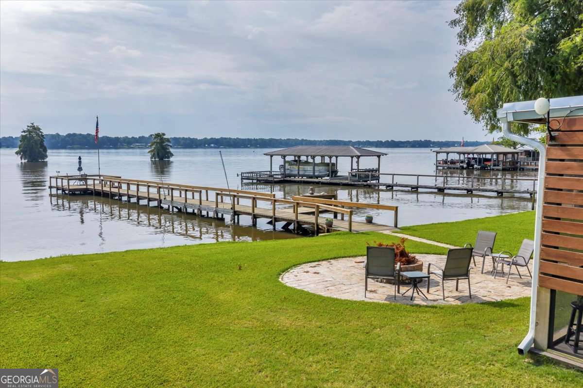 513 Flintside DR