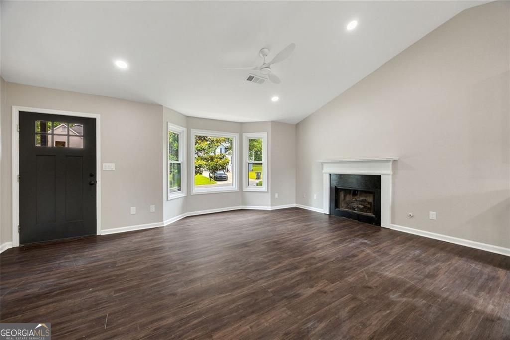 Acworth, Georgia 30101, United States, 3 Bedrooms Bedrooms, ,2 BathroomsBathrooms,Residential,Active,135092