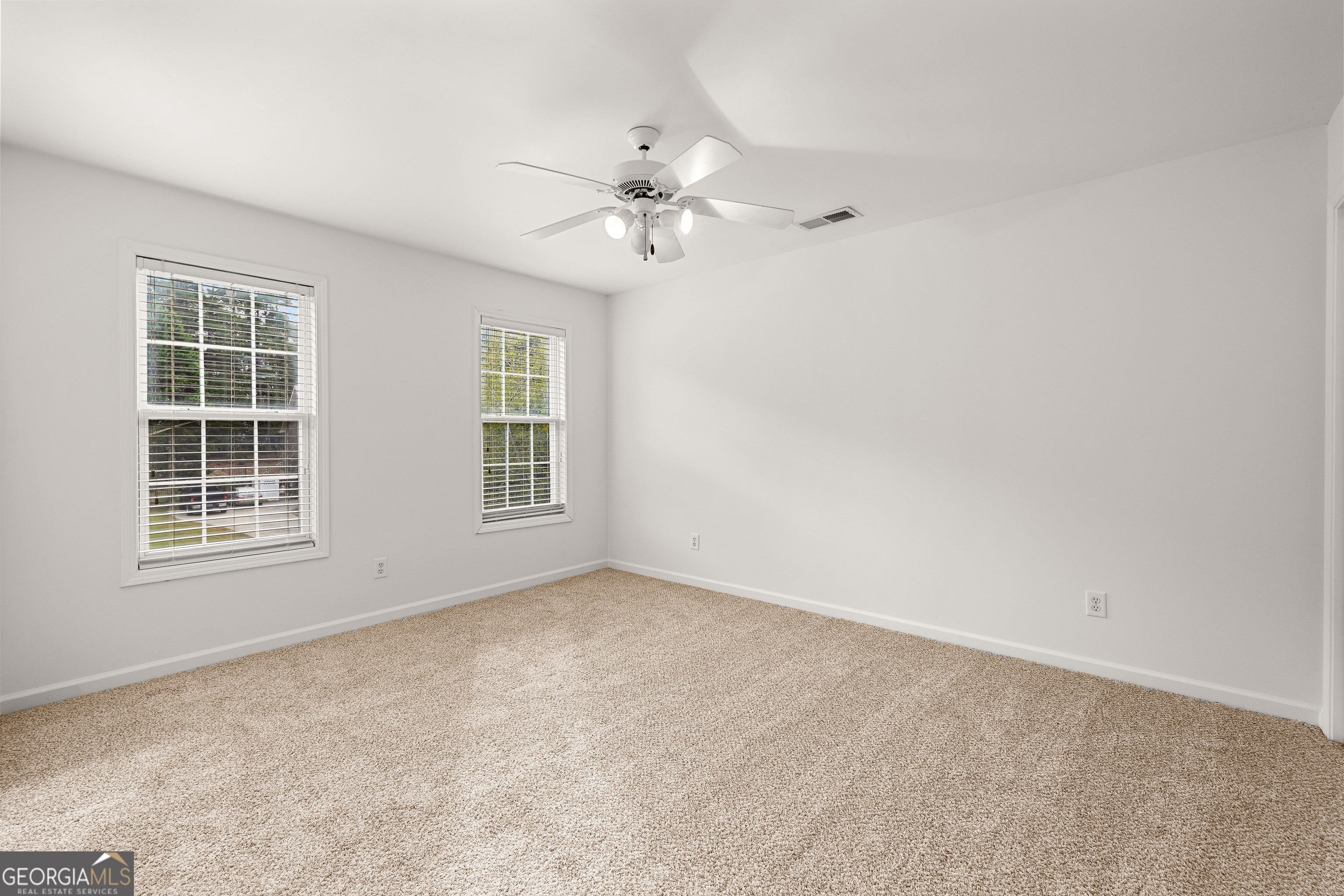 Fayetteville, Georgia 30215, United States, 5 Bedrooms Bedrooms, ,4 BathroomsBathrooms,Residential,Active,224284