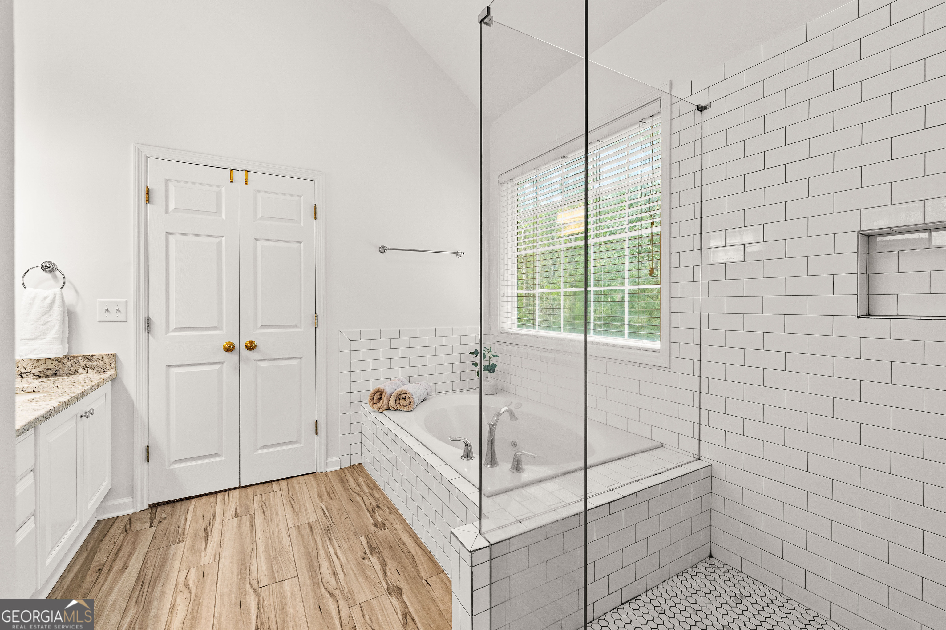 Fayetteville, Georgia 30215, United States, 5 Bedrooms Bedrooms, ,4 BathroomsBathrooms,Residential,Active,224284