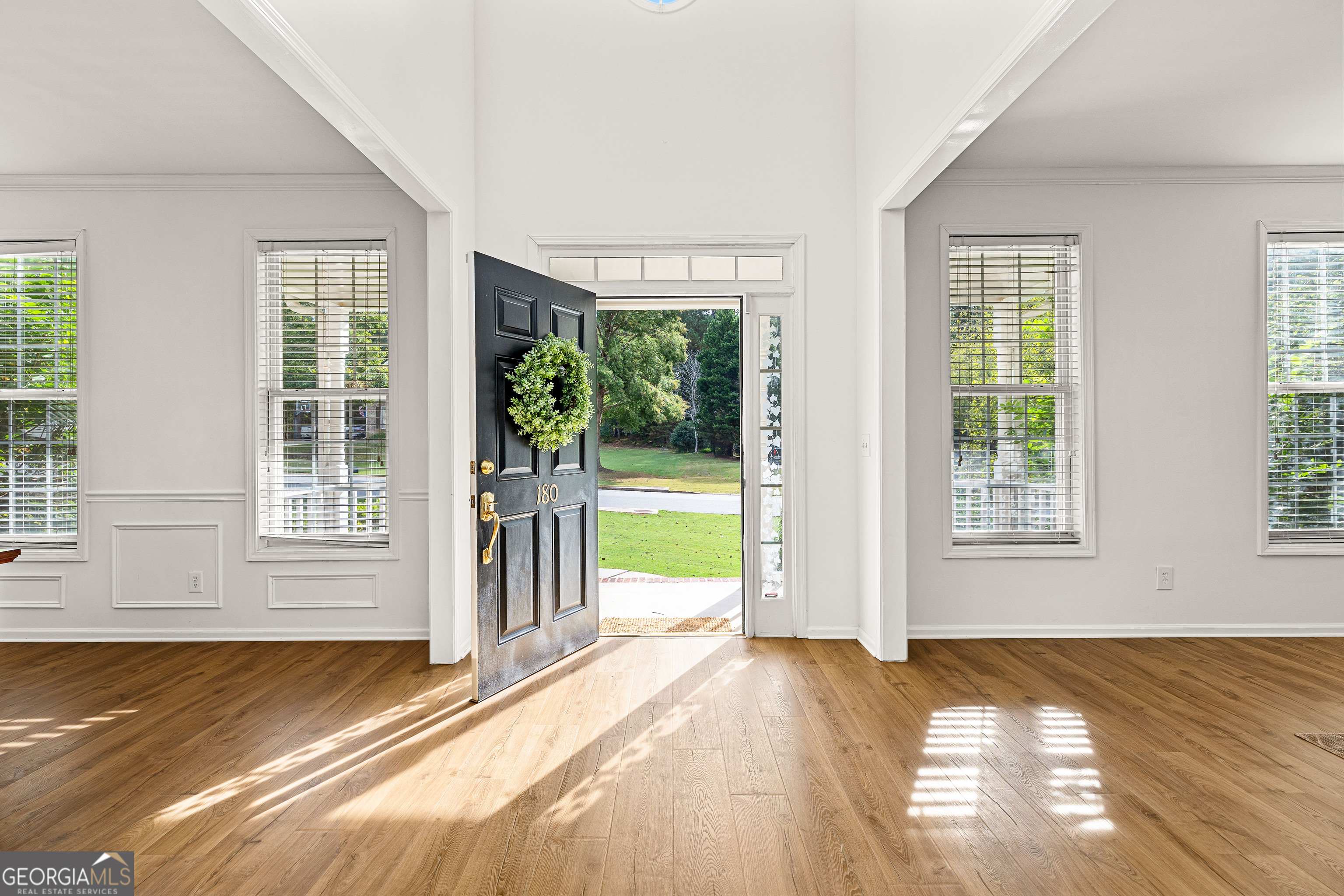 Fayetteville, Georgia 30215, United States, 5 Bedrooms Bedrooms, ,4 BathroomsBathrooms,Residential,Active,224284