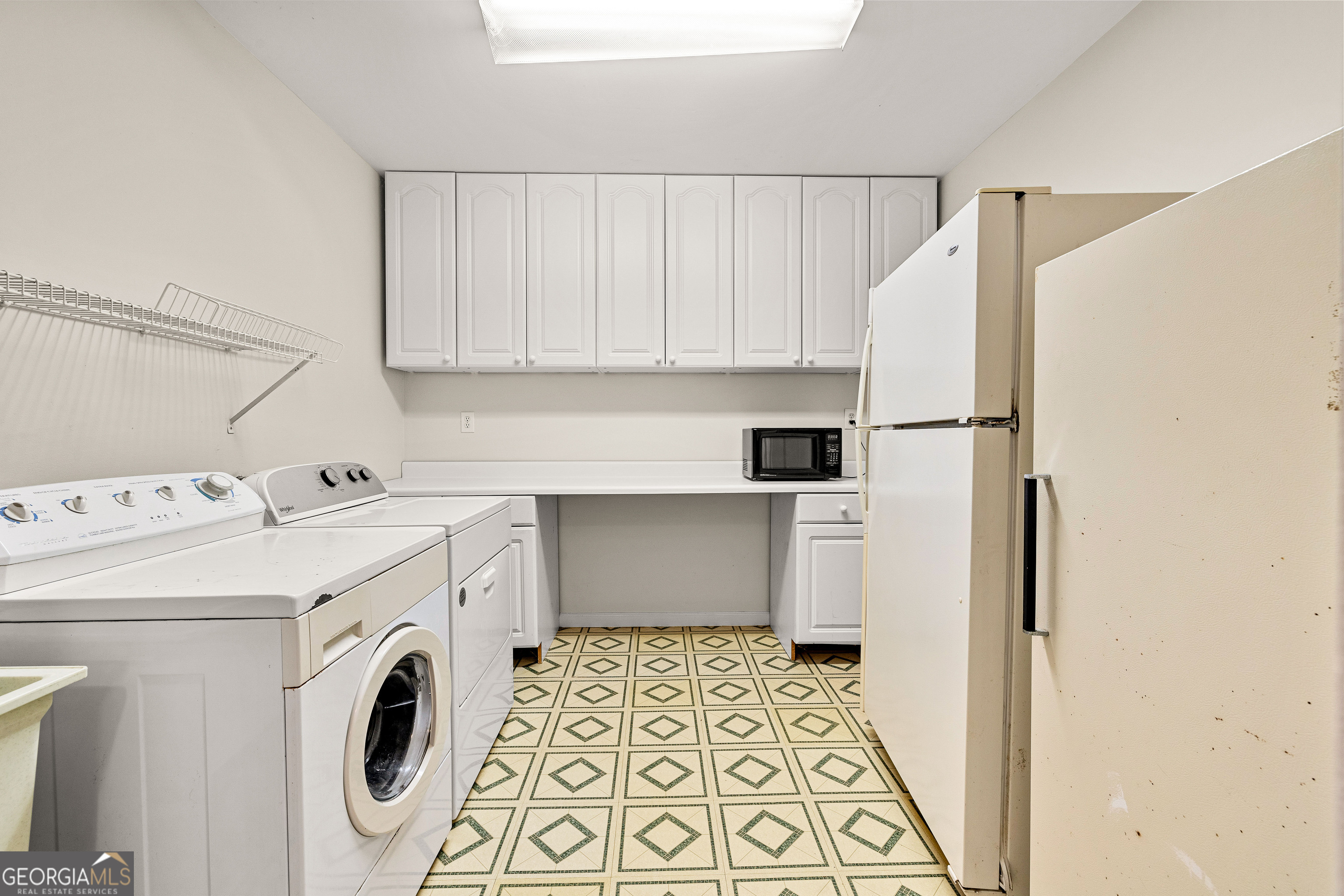 Fayetteville, Georgia 30215, United States, 5 Bedrooms Bedrooms, ,4 BathroomsBathrooms,Residential,Active,224284