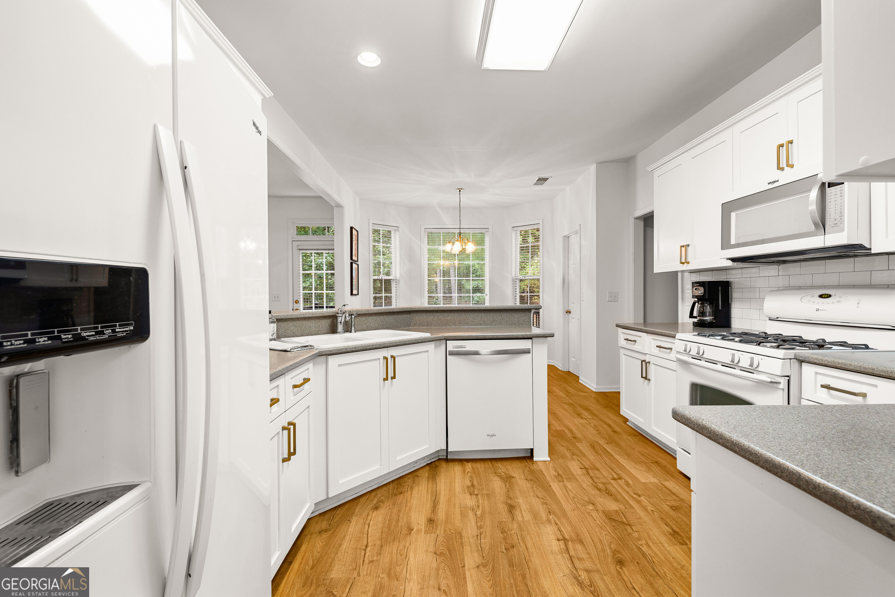 Fayetteville, Georgia 30215, United States, 5 Bedrooms Bedrooms, ,4 BathroomsBathrooms,Residential,Active,224284