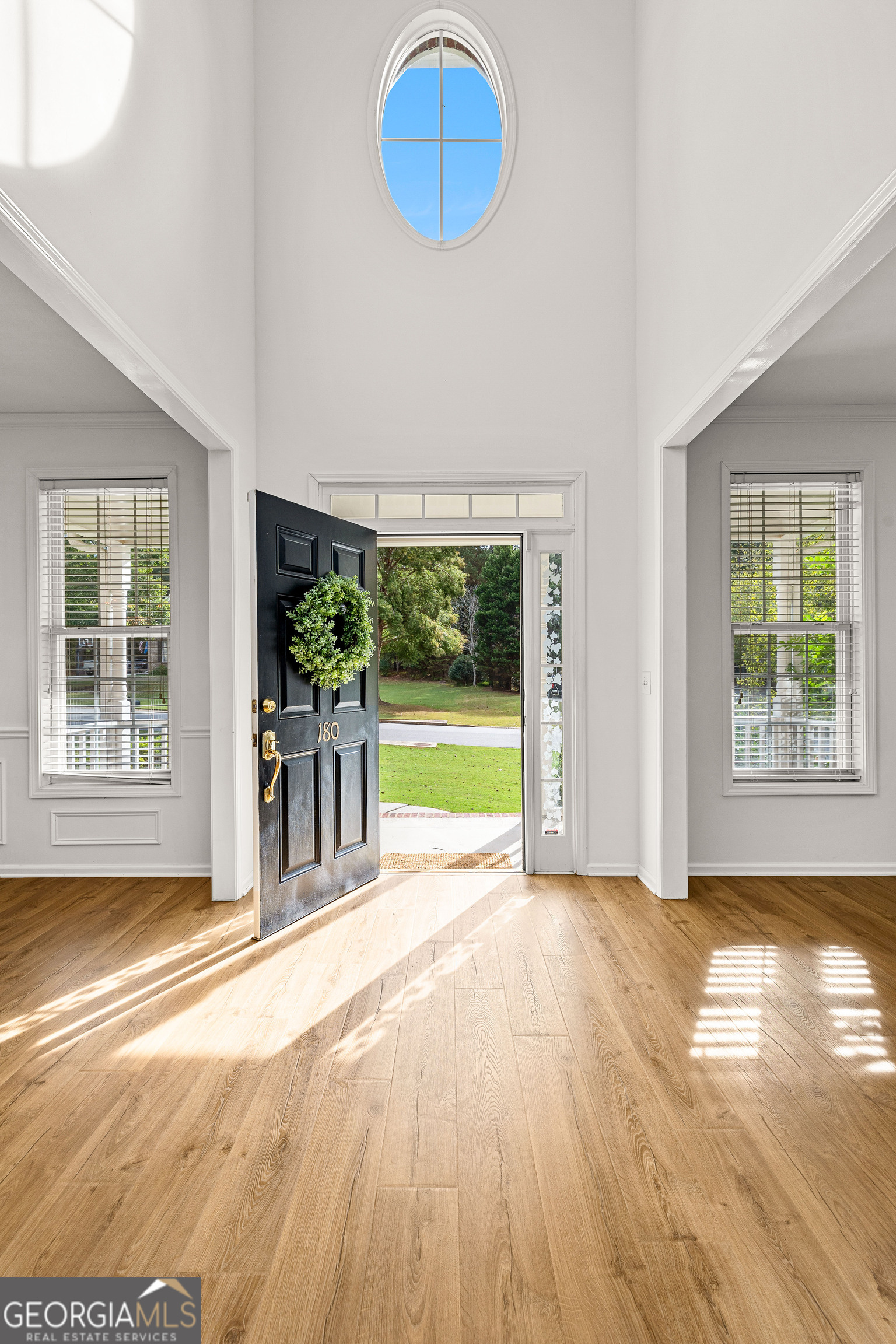 Fayetteville, Georgia 30215, United States, 5 Bedrooms Bedrooms, ,4 BathroomsBathrooms,Residential,Active,224284