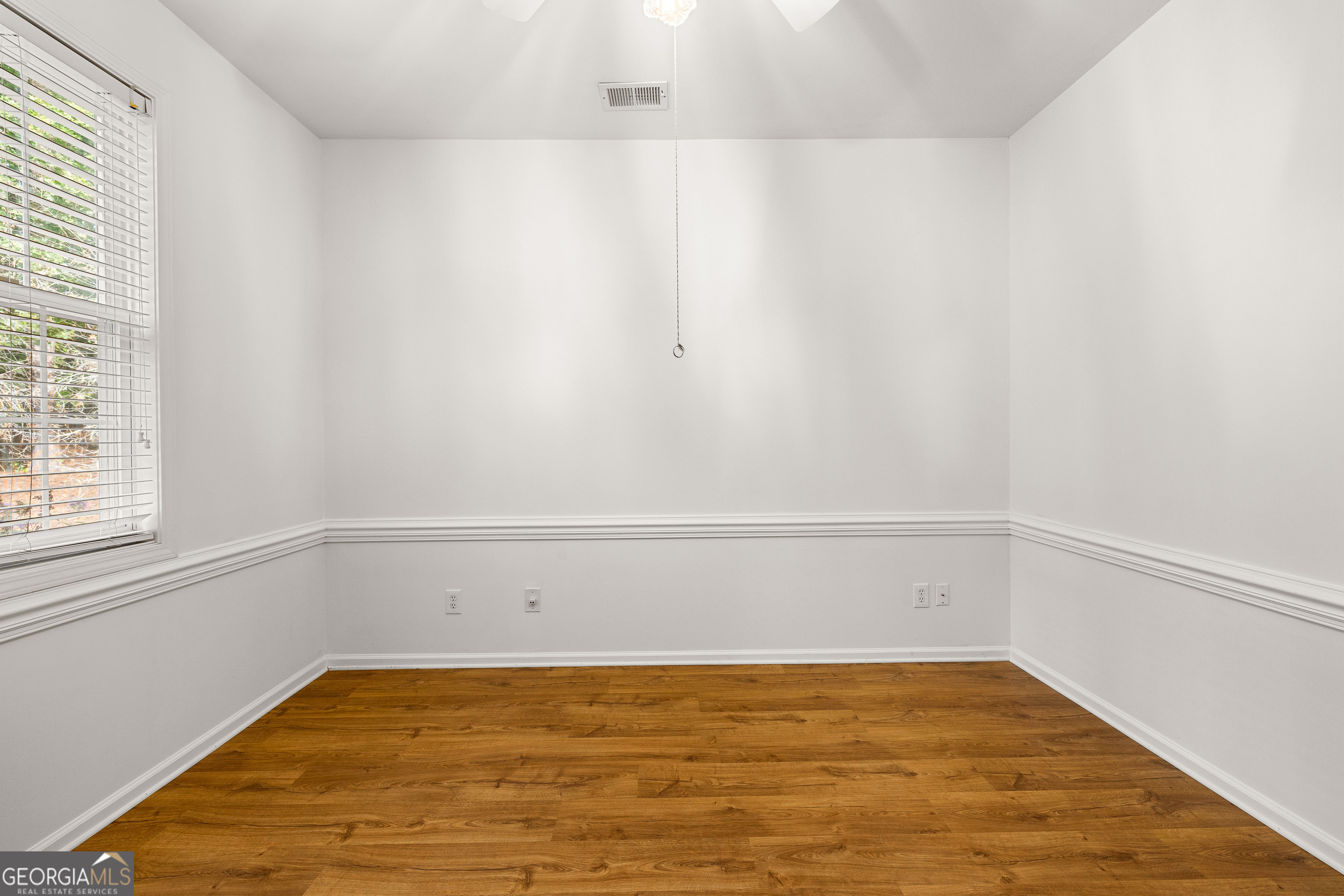 Fayetteville, Georgia 30215, United States, 5 Bedrooms Bedrooms, ,4 BathroomsBathrooms,Residential,Active,224284