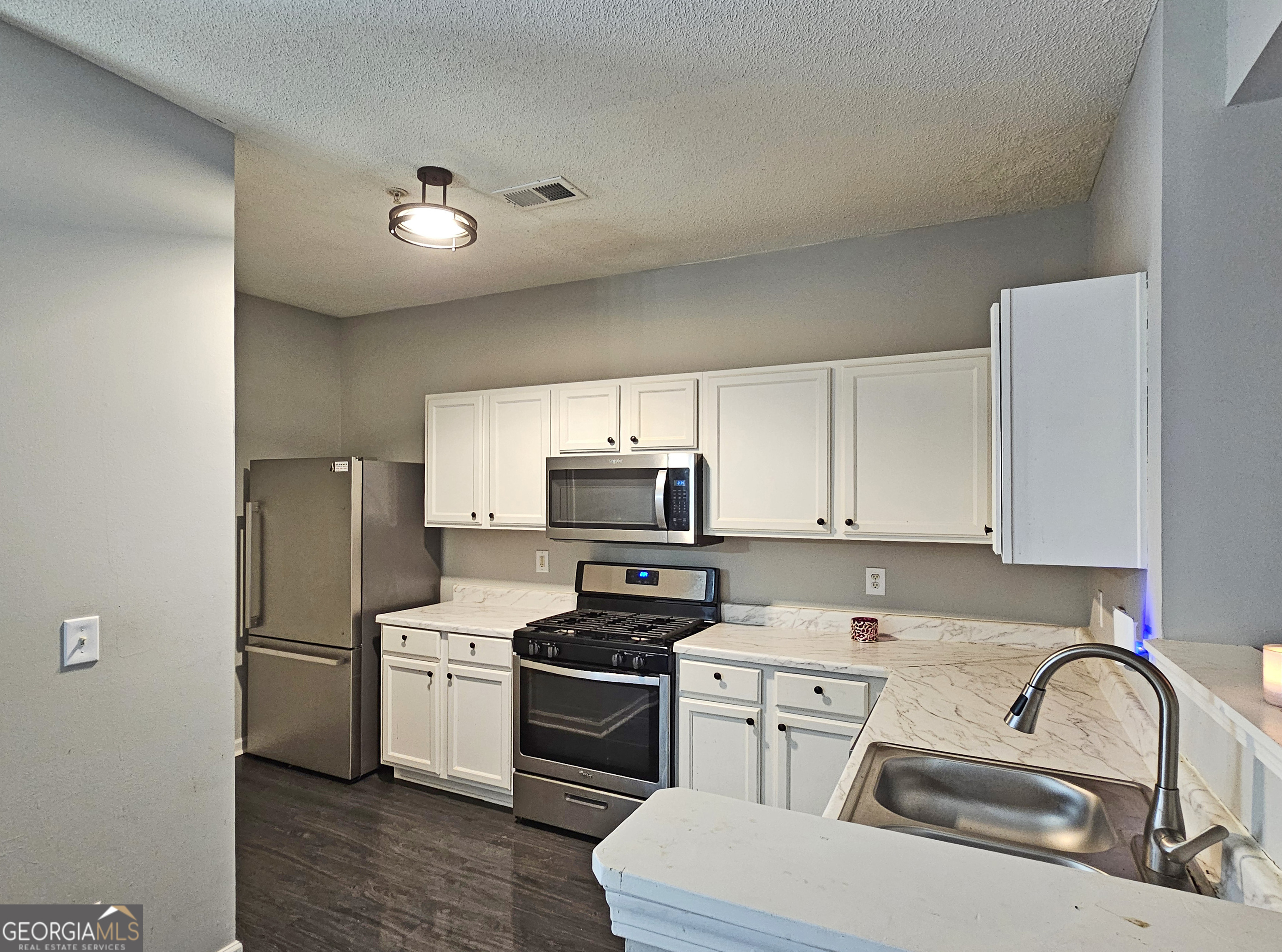 Rivers Station - Residential