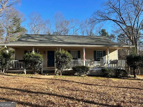 A home in Clarkesville