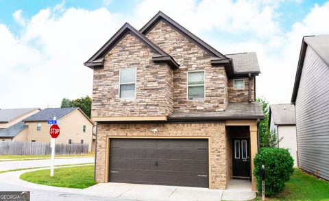 3999 Tyne CT Atlanta GA 30349